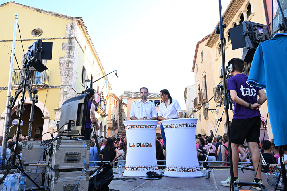La Xarxa (@laxarxa) on Twitter photo La Xarxa arriba a un acord amb <a href="/CastellsCat/">Coordinadora de Colles Castelleres</a> per a la cessió dels drets televisius.
+ info 👉laxarxa.cat/actualitat.lax… La Xarxa arriba a un acord amb <a href="/CastellsCat/">Coordinadora de Colles Castelleres</a> per a la cessió dels drets televisius.
+ info 👉laxarxa.cat/actualitat.lax…