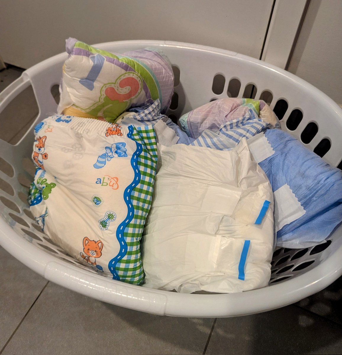 As consolation for pampcon being cancelled, you are all entitled to an extra hour in the pail