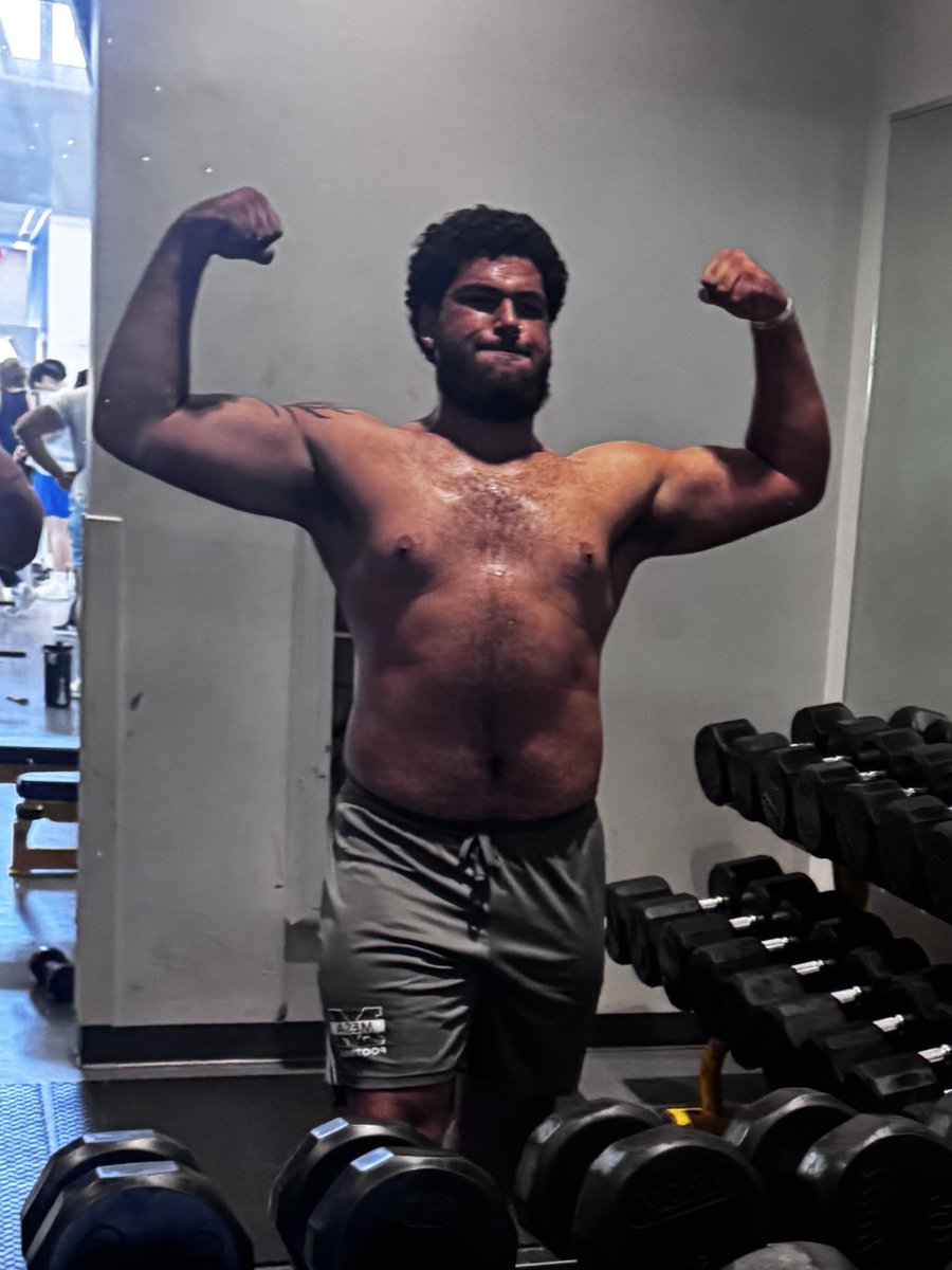 jullian58's tweet image. As summer comes to an end, I’m feeling GREAT! 6’4 290 OL SD Mesa CC〽️ *Full Qualifier* #skolymps