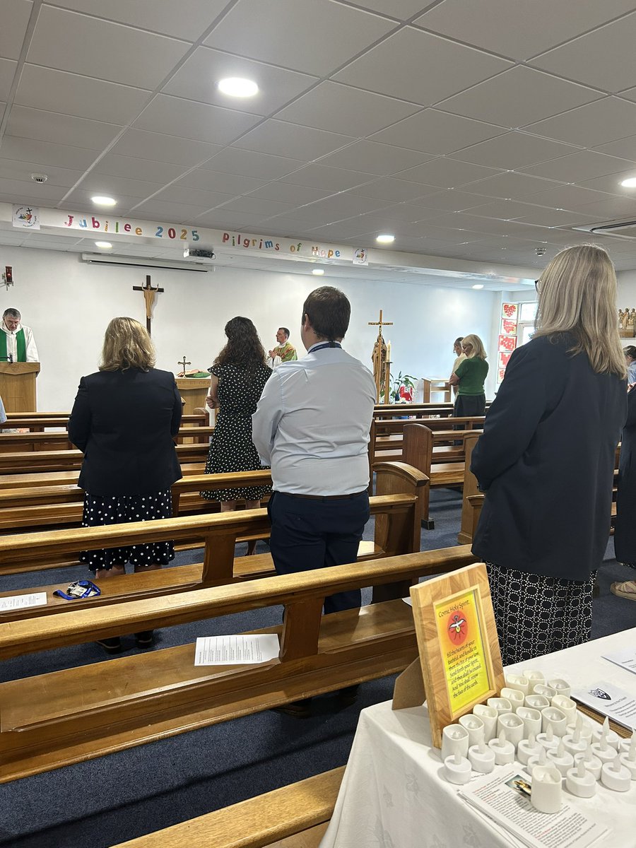 Harrytown (@harrytownschool) on Twitter photo It was a blessing to have the newly ordained Fr Adam with us to offer our last Friday morning Mass this academic year. Deo gratias. #This is Harrytown #HarrytownValues <a href="/EducationShrew/">Education - Diocese of Shrewsbury</a> It was a blessing to have the newly ordained Fr Adam with us to offer our last Friday morning Mass this academic year. Deo gratias. #This is Harrytown #HarrytownValues <a href="/EducationShrew/">Education - Diocese of Shrewsbury</a>