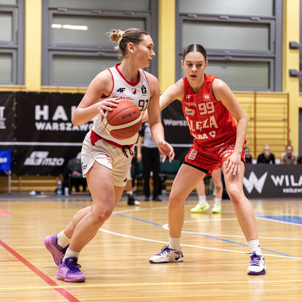 ORLEN Basket Liga Kobiet (@blkpl) on Twitter photo Kornelia Bukowczan wraca do Contimax MOSIR Bochnia! 🔙
W minionym sezonie rozgrywająca grała w <a href="/skkpolonia/">SKK Polonia Warszawa</a>, gdzie w 20 meczach <a href="/BLKpl/">ORLEN Basket Liga Kobiet</a> zdobyła 4️⃣1️⃣ punktów 🏀
Fot. Nikola Krawczyk
<a href="/GrupaORLEN/">ORLEN</a> <a href="/BankPekaoSA/">Bank Pekao S.A.</a> Kornelia Bukowczan wraca do Contimax MOSIR Bochnia! 🔙
W minionym sezonie rozgrywająca grała w <a href="/skkpolonia/">SKK Polonia Warszawa</a>, gdzie w 20 meczach <a href="/BLKpl/">ORLEN Basket Liga Kobiet</a> zdobyła 4️⃣1️⃣ punktów 🏀
Fot. Nikola Krawczyk
<a href="/GrupaORLEN/">ORLEN</a> <a href="/BankPekaoSA/">Bank Pekao S.A.</a>