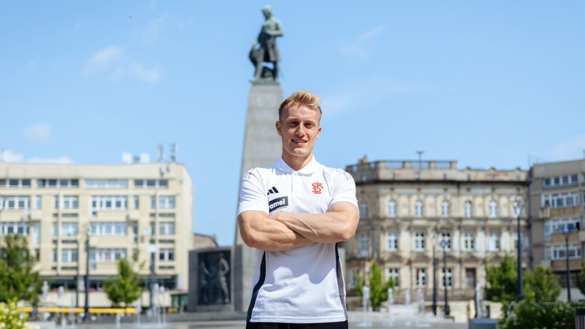 pustulkaa's tweet image. Do gry wraca #PierwszaLigaStylŻycia, więc powiem tylko, że ŁKS sięgnął po bardzo dobrego zawodnika i jeszcze parę tygodni temu w życiu bym nie powiedziała, że ktoś będzie w stanie wyciągnąć go do gry na zapleczu Ekstraklasy.

🇩🇪 Jasper Löffelsend powinien być naprawdę…