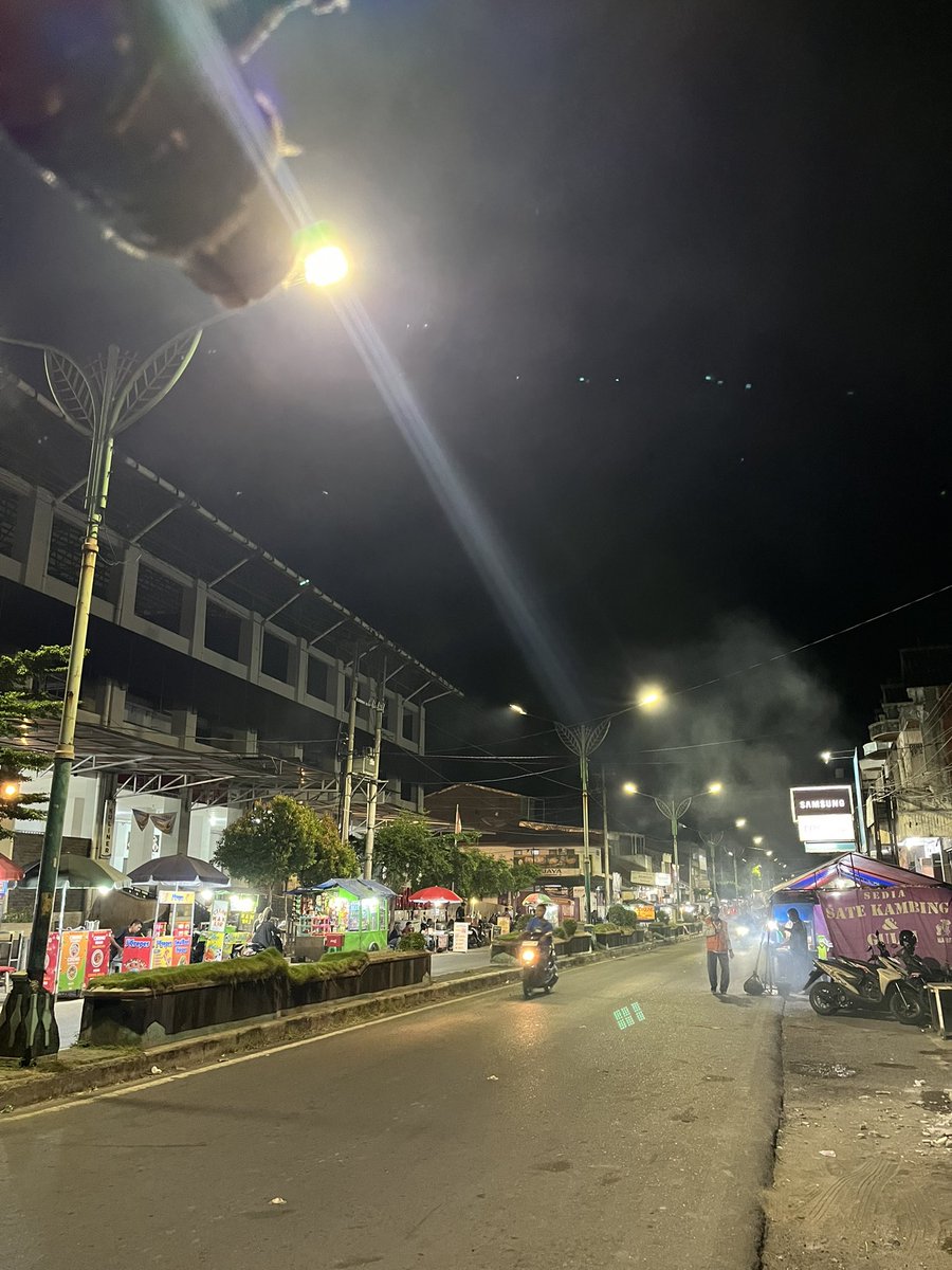 Ndongkal angine semriwing bengi kiye lur
