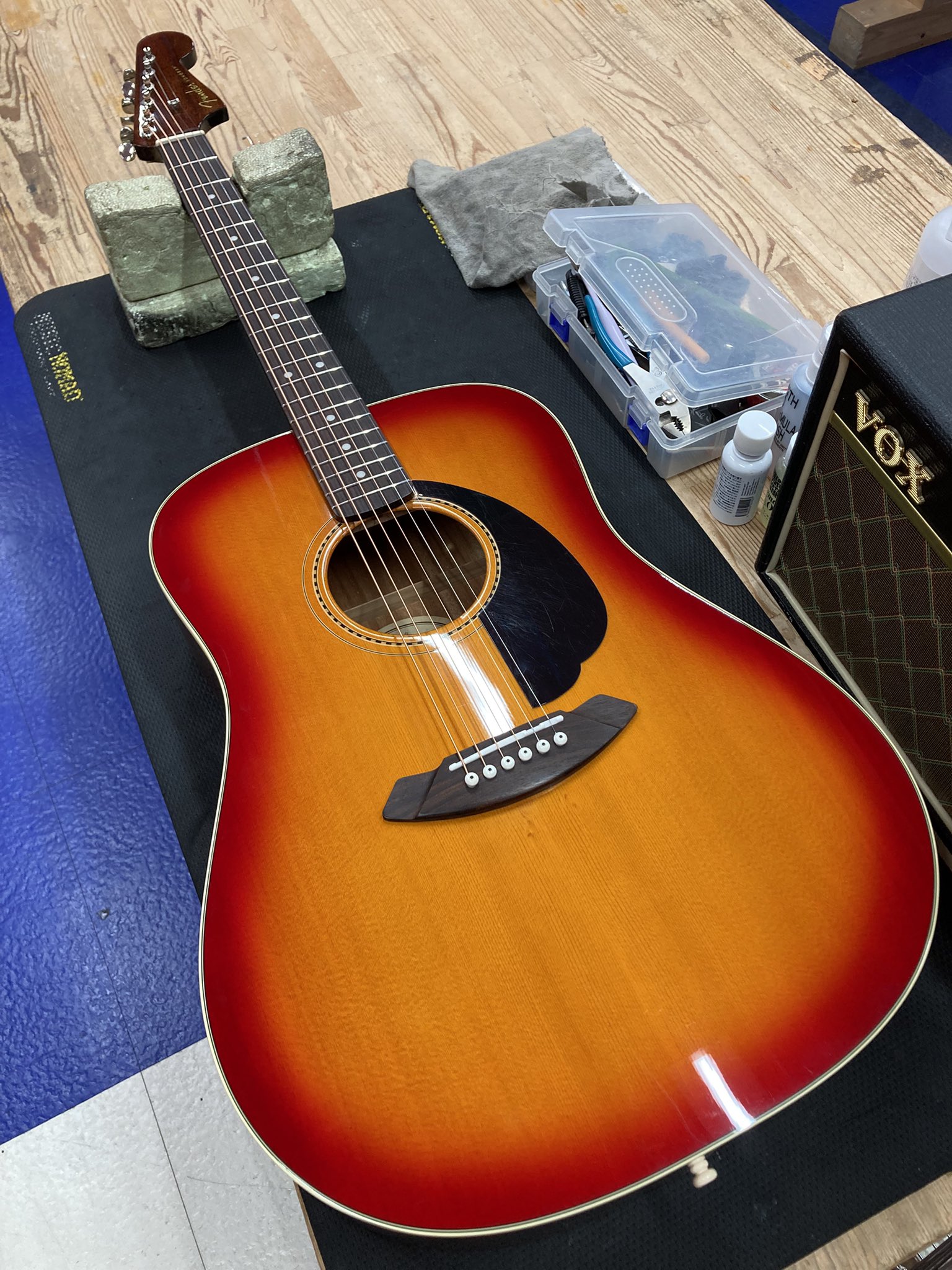 Fender sonoran S acb Fender Sonoran SCE Single Cutaway