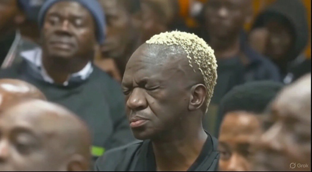 LindoMyeni's tweet image. Fana Mokoena blocked me for using this memeβ¦ π