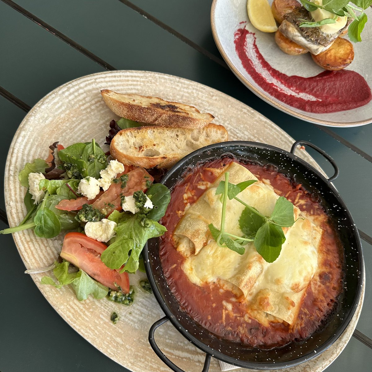 And that’s a wrap of Kym’s visit to the Shunshine Coast with visits to Eumundi Markets and Noosa then Redcliffe and Shorncliffe on the way to the airport. ✈️