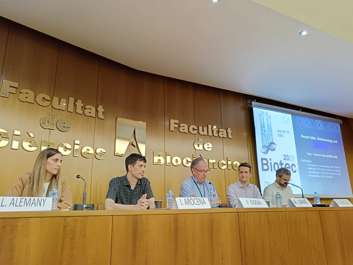 AseBio's tweet image. #AseBioDíaADía | Hoy hemos participado en la mesa de debate sobre "Biotecnología e Industria" celebrada en el marco de #Biotec2025, organizado por @SSebiot.
#SomosBiotecnología