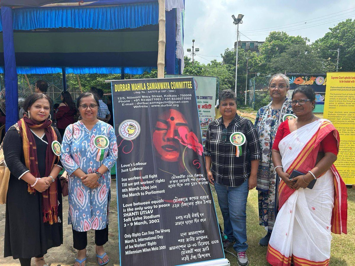 ThinkCREA's tweet image. CREA was proud to join Durbar Mahila Samanwaya Committee’s 30-year celebrations in Kolkata! Honoring 3 decades of courage and resilience for sex workers’ rights 💪 From bold conversations to vibrant performances, every moment inspired.❤️
@Durbar_DMSC
#ThinkCREA