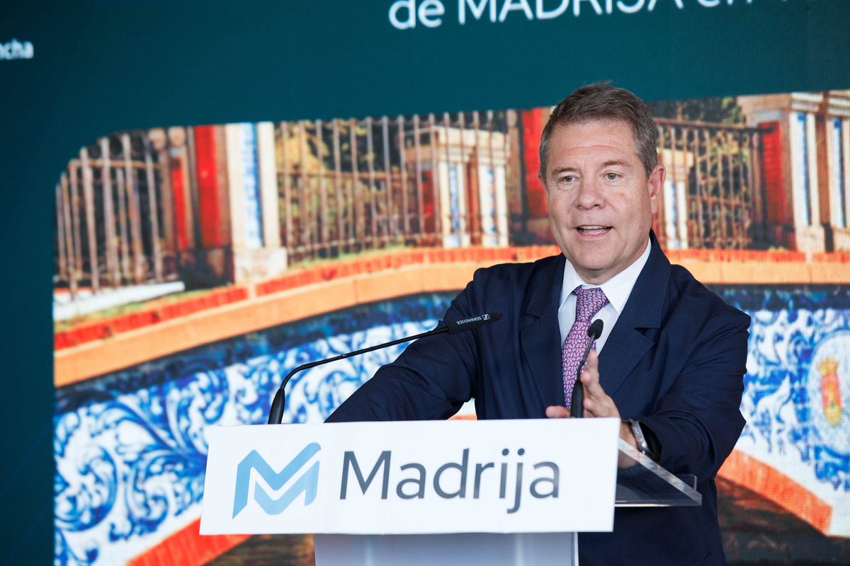 🎉 Hoy inauguramos nuestras nuevas instalaciones en Talavera de la Reina con la presencia del presidente <a href="/garciapage/">Emiliano García-Page</a> y representantes institucionales.
💡 Un paso firme hacia la innovación y el impulso digital desde Castilla-La Mancha.
#Madrija10años #TransformaciónDigital