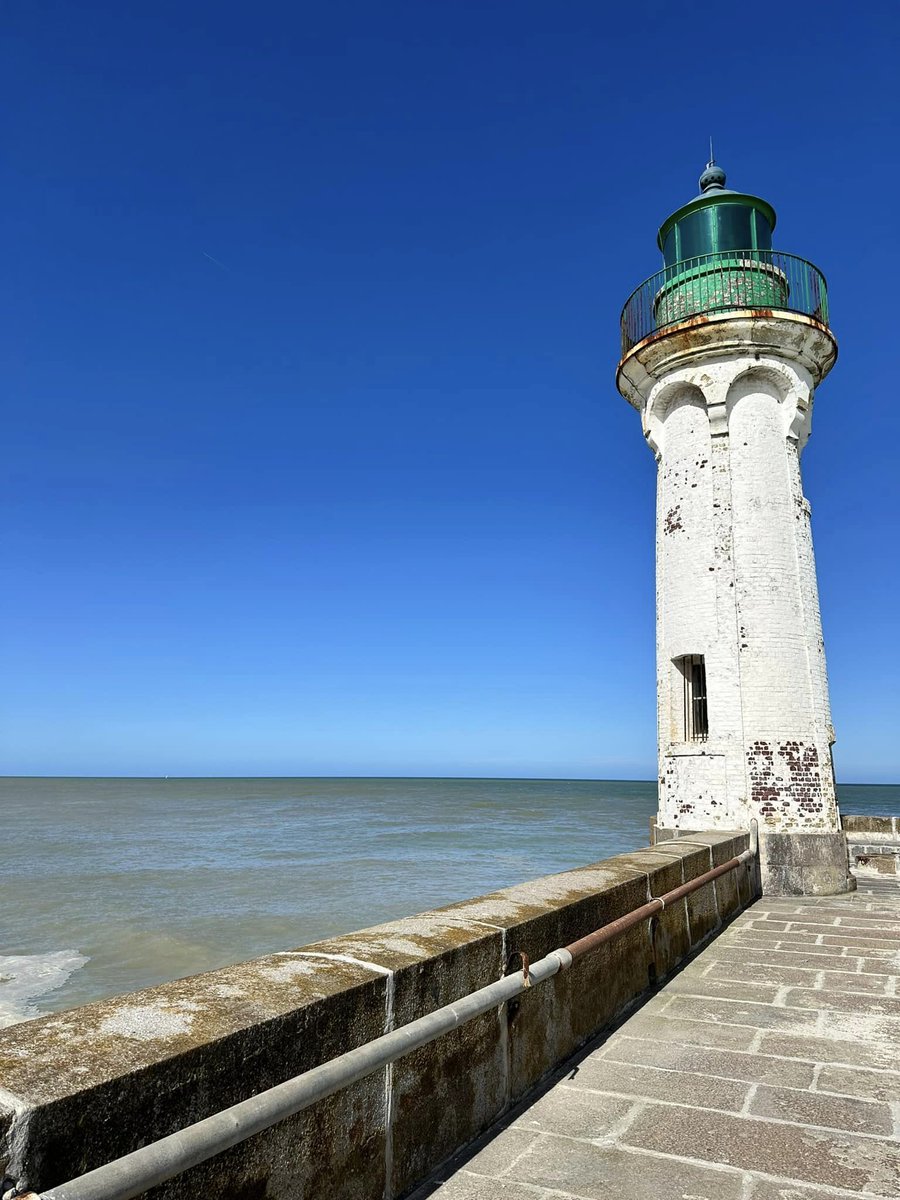 HomeExchange ES tweet media