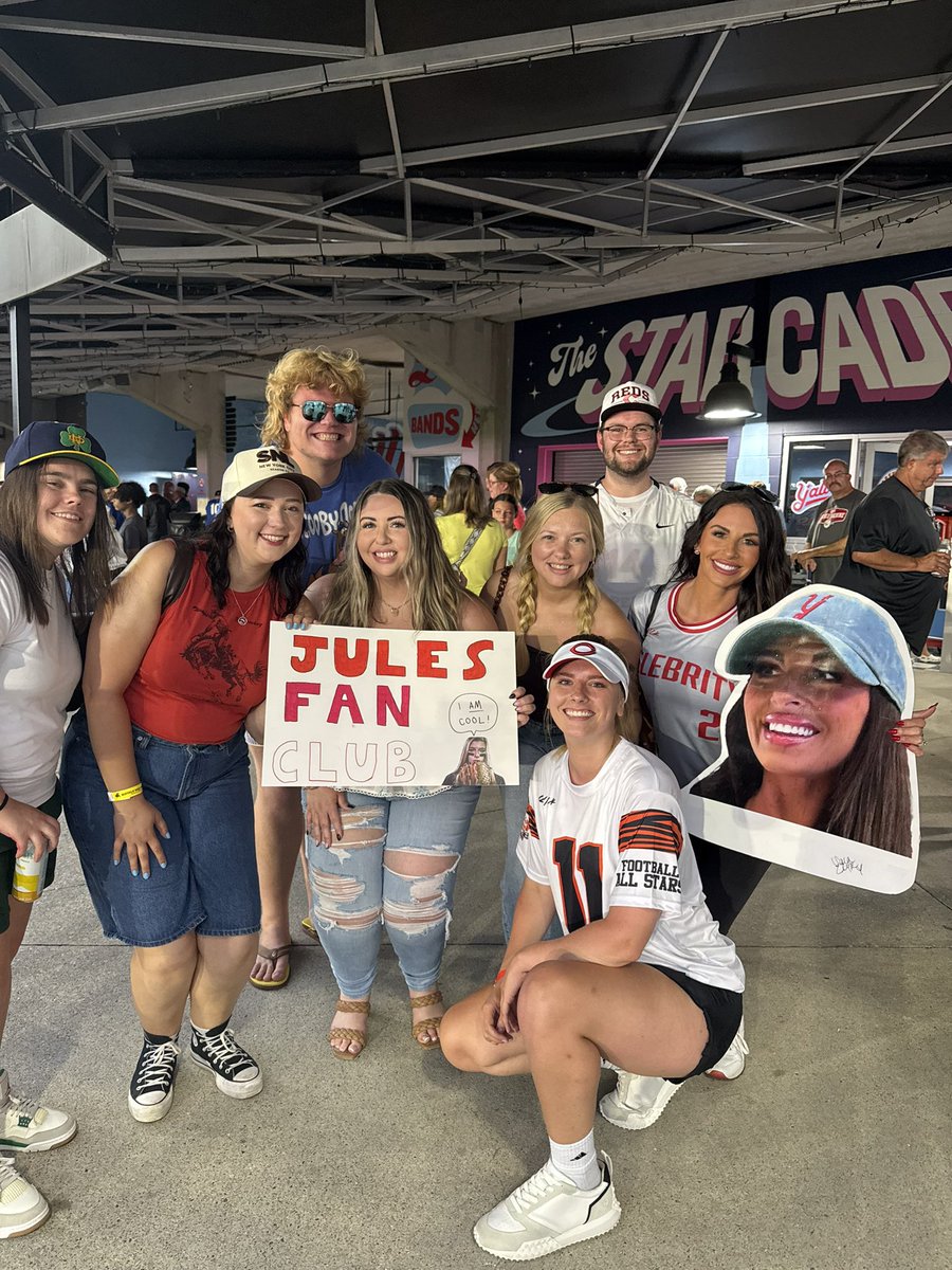 Jules ◡̈ (@notsocooljules) on Twitter photo I’m always ready to play 🧡
So much fun! Thanks for having me <a href="/CSBC2024/">Celebrity Softball Classic</a>
<a href="/livv518/">Liv Dennis</a> <a href="/SaraElyse128/">Sara Elyse</a> @kekekrump <a href="/JoshJunker2/">Joshua Junker</a> <a href="/jacko916/">Jacko Flynn</a> <a href="/upsidedownemily/">em ✩ ↯</a> I’m always ready to play 🧡
So much fun! Thanks for having me <a href="/CSBC2024/">Celebrity Softball Classic</a>
<a href="/livv518/">Liv Dennis</a> <a href="/SaraElyse128/">Sara Elyse</a> @kekekrump <a href="/JoshJunker2/">Joshua Junker</a> <a href="/jacko916/">Jacko Flynn</a> <a href="/upsidedownemily/">em ✩ ↯</a>