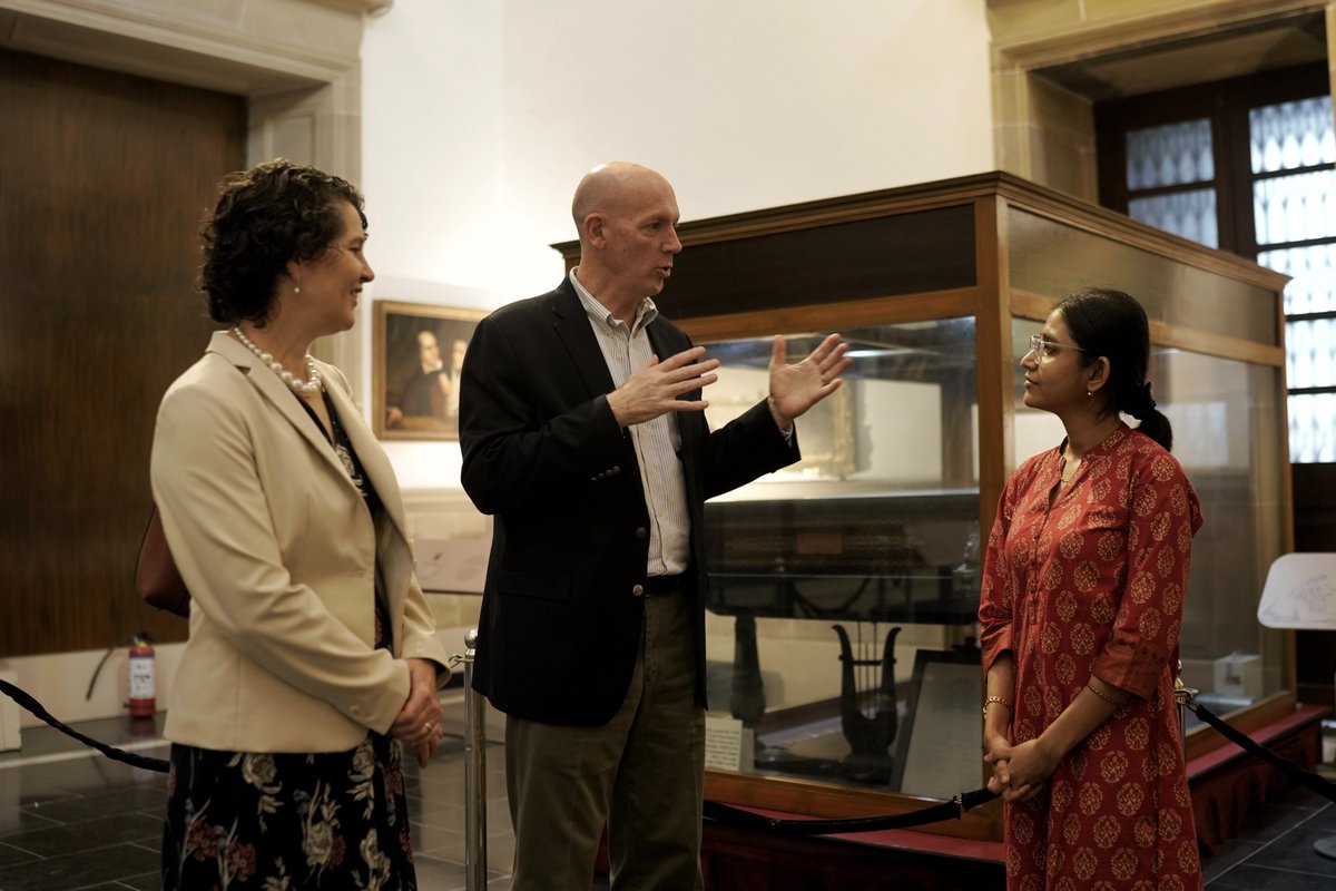 Victoria Memorial Hall was honoured to host Charge D'Affaires, Mr. Jorgan K. Andrews, US Embassy, New Delhi, on 18th July 2025, strengthening cultural ties between India and the US. 

#VictoriaMemorialHall #USEmbassy #CulturalDiplomacy #IndiaUSRelations #Kolkata
