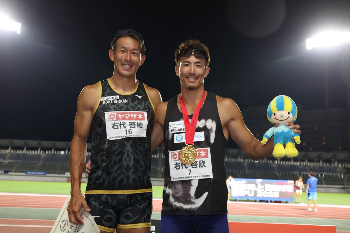 unnu4s's tweet image. 第109回日本選手権混成競技 十種競技 優勝　7488pt。
辞めなくてよかった。
この金メダルは、みんなで掴んだもの。
これまで積み重ねてきた過程に、初めて意味を見出せた瞬間でした。

これで三兄弟日本一！