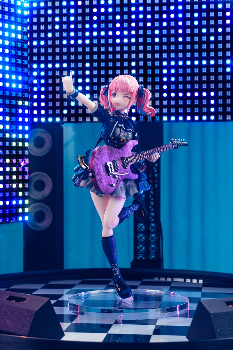 ShioKa0809's tweet image. 新作②
#ガルクラ #ガールズバンドクライ
ヒナ Cycle Of Sorrow
版権元の許諾を得て、#WF2025S にて展示・販売致します。

原型：ShioKani
色彩：@AHEA_01_HY 
撮影：@cnm78317626 
スケール：1/7
価格：20,000円（デカール付属）

ディーラー名：暴風中の紙飛行機
卓番：5-02-01