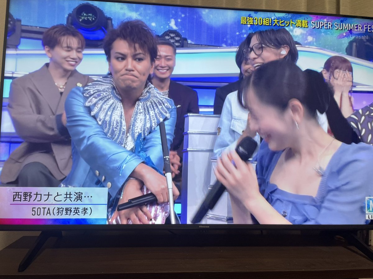 このコラボうけた🤣🤣ちなみに50TAのLIVEも一回行ったことあります🤣🤣🤣