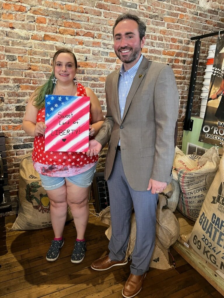 DavidThomasOH's tweet image. New artwork displayed in our Columbus office from Individuals with the Ashtabula County Board of Developmental Disabilities ! Nicole did this beautiful patriotic work 🇺🇲