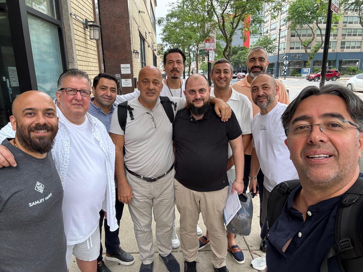 UTEP Chicago’dan Geleceğe Yatırım

UTEP USA olarak, Chicago Eyalet Başkanımız Sn. Özkan Yılmaz’ın ev sahipliğinde son derece verimli ve vizyoner bir toplantıya imza attık. Bu buluşmada, Amerika’daki yatırım projelerimizi değerlendirdik, eyalet yapılanmamızı güçlendirme yönünde