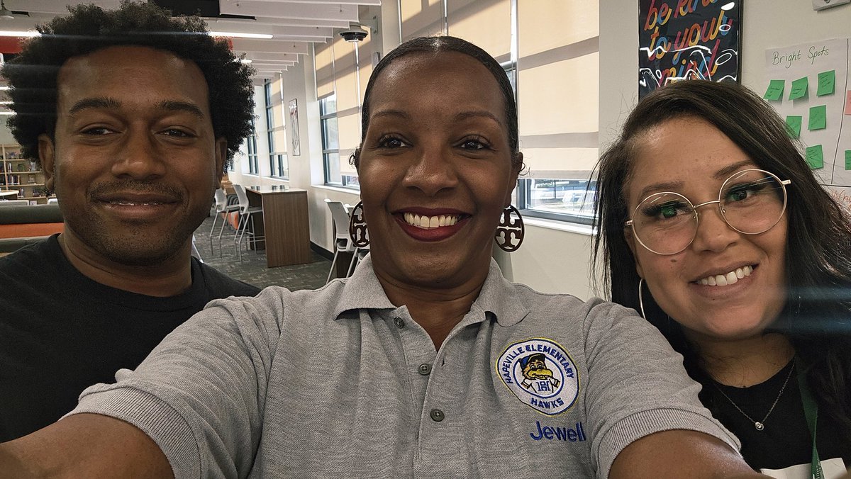 CynthiaSJewell's tweet image. Ready for Day 2 of facilitating learning with @hapevillehawks! Thanks for allowing me to engage the team in moving from insight to impact by using strengths and self-awareness @DrCSLPadgett @Whitaker_HES! #InsightToImpact #5LevelsofLeadership