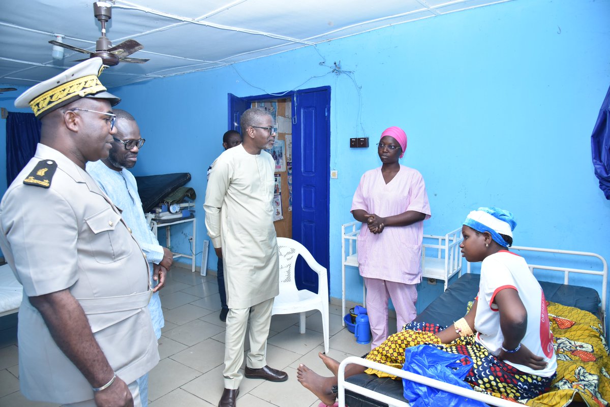 2/2. Des consultations médicales foraines et des communications multisectorielles ont enrichi la journée, avec un accent particulier sur la santé reproductive, la lutte contre le mariage d’enfants et les MGF, la paix et l’autonomisation des jeunes.

La caravane arrivera à Bouna