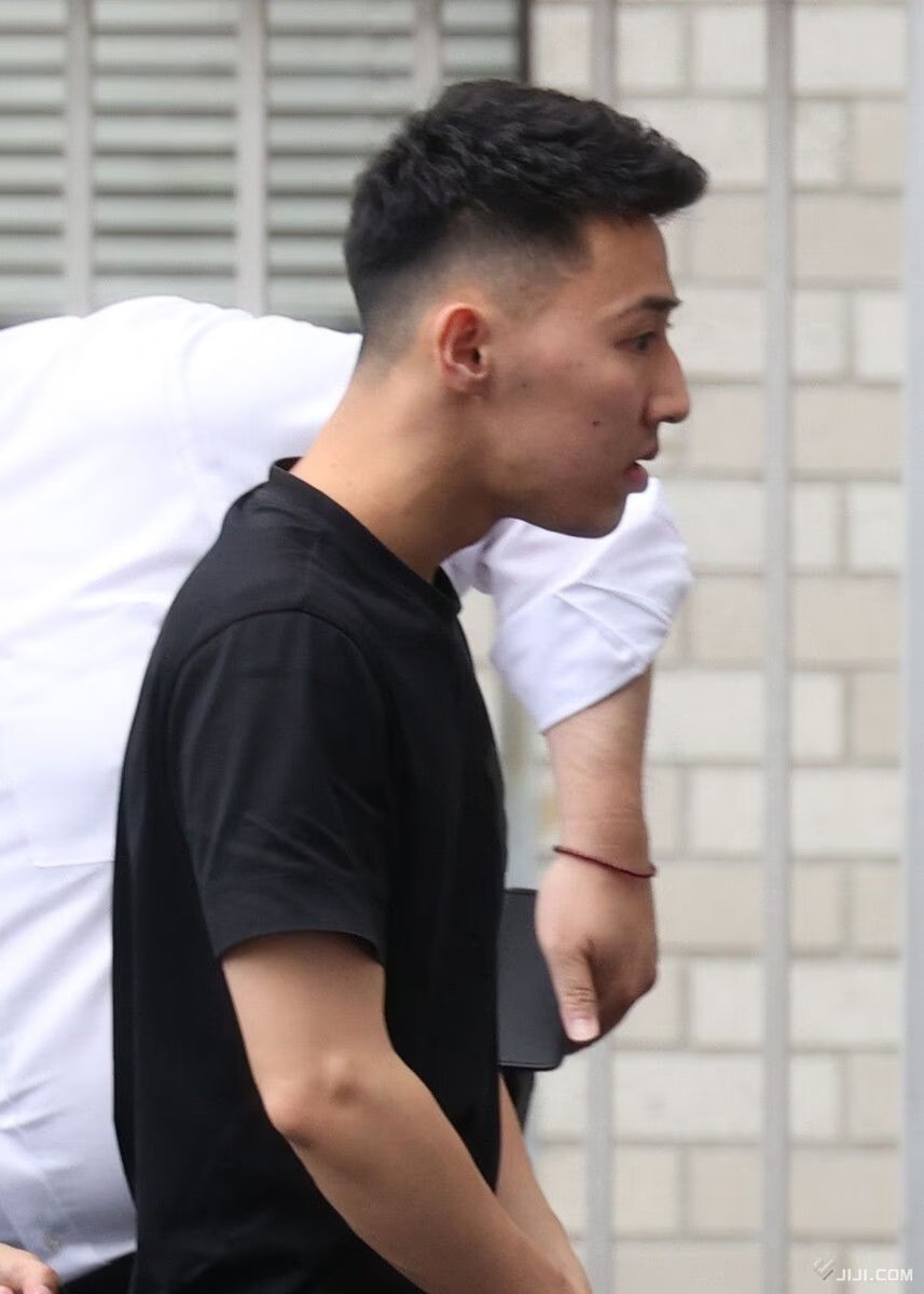 Jake Lucky tweet media