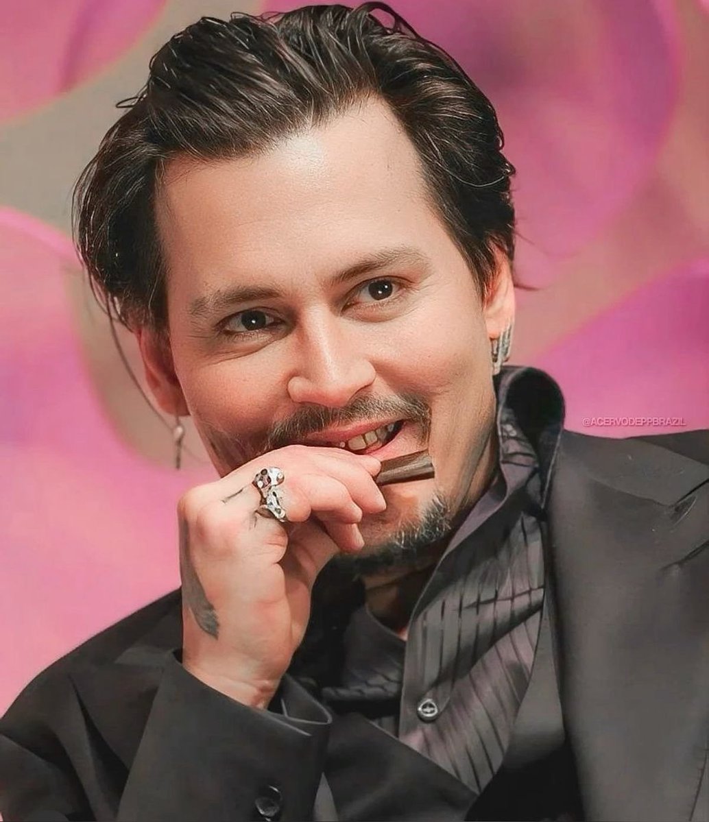 JohnnyHVDepp's tweet image. Good day #JohnnyDepp ❤️