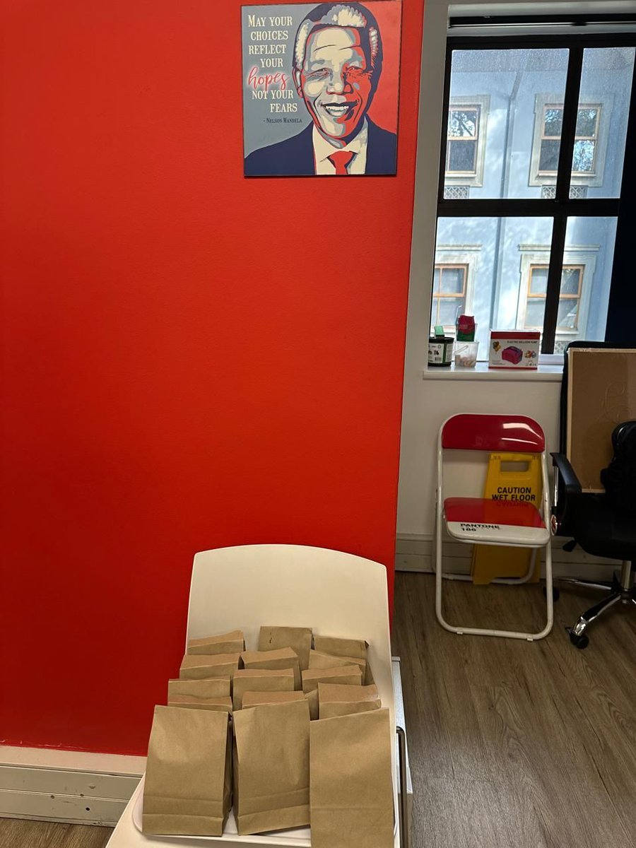 SpitfireInbound's tweet image. This #MandelaDay, we’re dedicating 67 minutes to assemble lunch packs for those in need 💙
Big or small - every act of service matters.
How are you showing up today? 🙌
#67Minutes  #SpitfireInbound