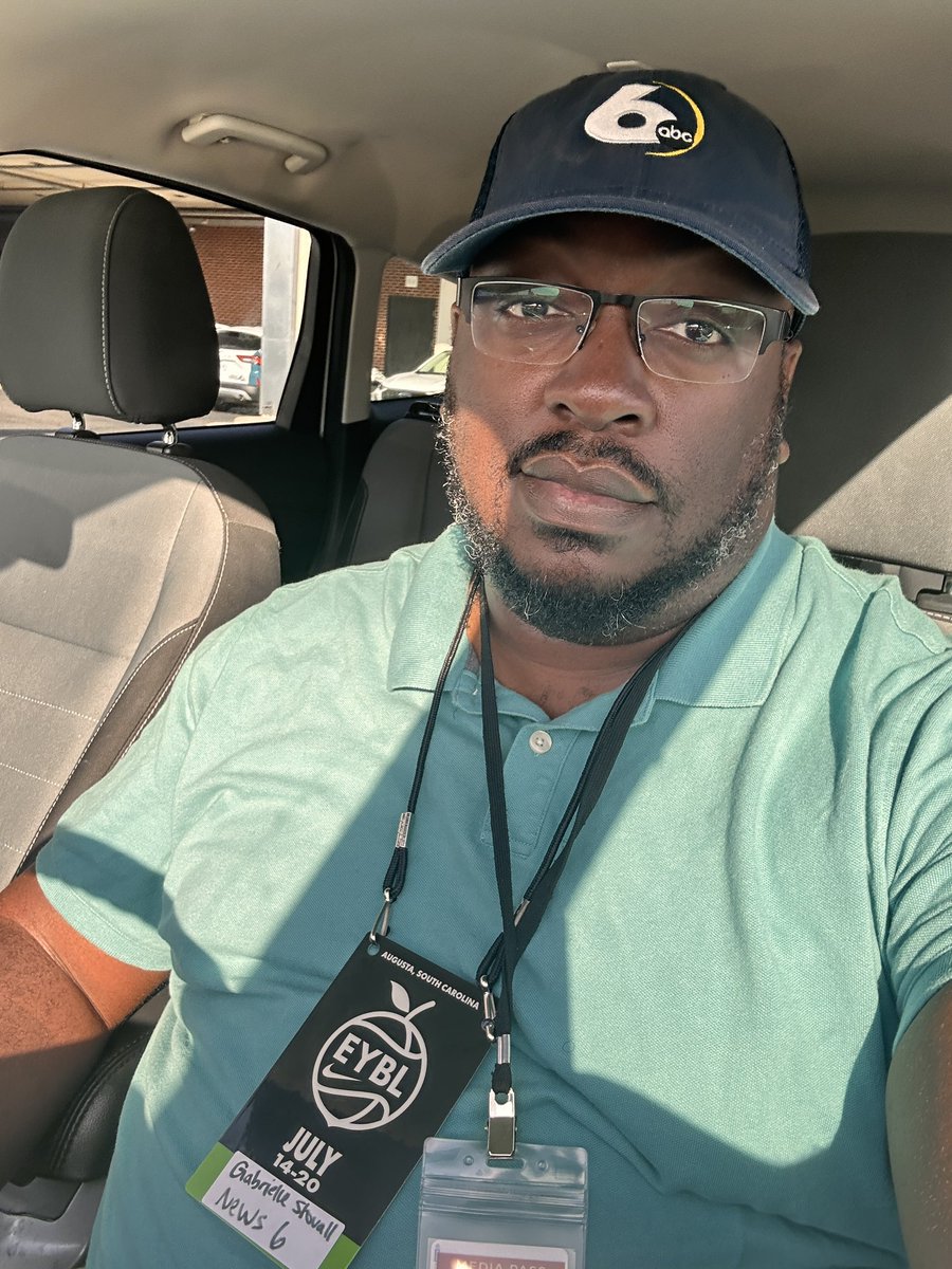 GabrielCStovall's tweet image. Late nights. Early mornings. It’ll soon pay off. You can call me many things, but don’t call me lazy. 😊