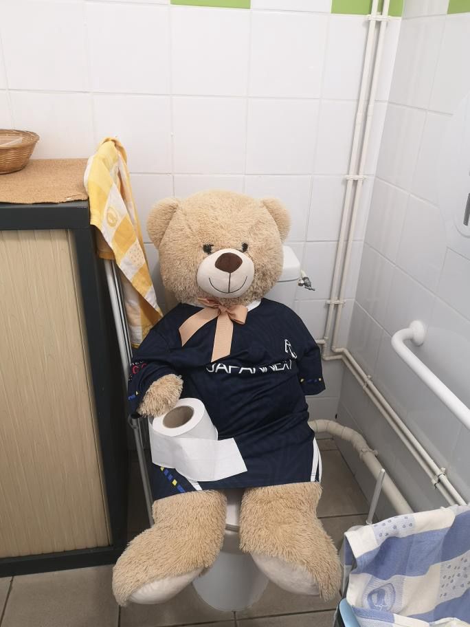 Regardez ce qu'ils font faire à Gustave 😭😭

<a href="/CicadasGaming/">CICADAS Gaming</a>