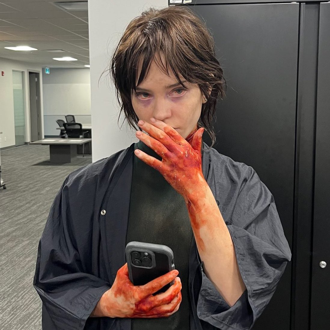soapyfiles's tweet image. sophie thatcher covered in blood i love you