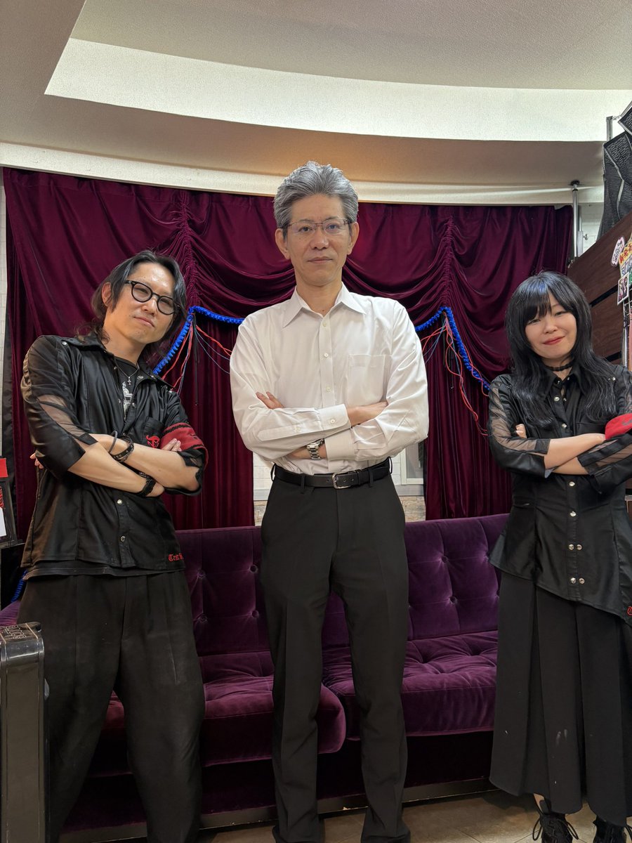 元祖/V系ヘアサロンの和-Dandy-
ヴィジネスマンの夏は
兄貴風味のチョコモナカジャンボ
@池袋Tritt fur Tritt 
<a href="/tritt_fur_tritt/">トリトリ/サロン・池袋</a> <a href="/bokude___su/">HiroN／トリトリ・美容師</a> 
instagram.com/totto.tritt?ig…
#TrittfurTritt #トリトリ