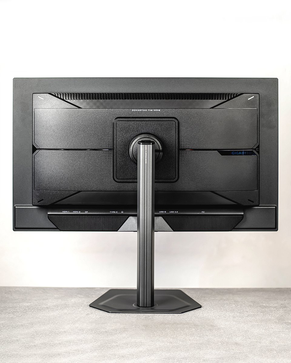 Life-like colours. Unparalleled vibrancy. Super-smooth. The MO27Q2 is the ideal choice.

With a 2K QHD 240Hz 0.03ms 27" QD-OLED panel, enjoy gaming like never before &amp; do it knowing you're covered with OLED Care AI-based protection and 3 years warranty 🥰

Time to upgrade⏱️