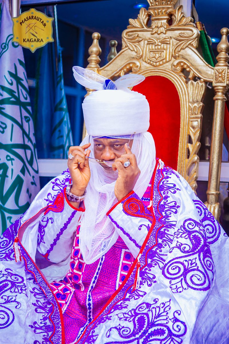 ALLAH Ya Kara Mana Lafiya Da Zaman Lafiya, 
ALLAH Yasa Mugama Da Duniya Lafiya, ALLAH Ya 
Kara Biyawa Kowa Bukatansa Na Alkairi, ALLAH Ya 
Sadamu Da Albarkan Dake Cikin Wannan Rana.

Da Fatan Kowa Ya tashi   Cikin Koshin Lafiya