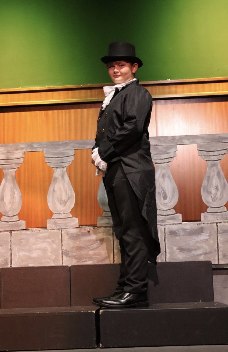 Bet, Nancy, Oliver and Mr Brownlow