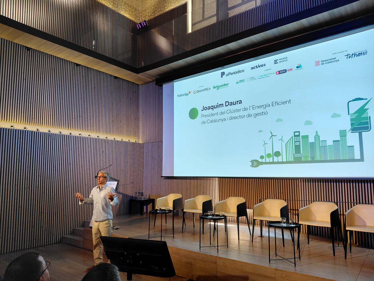 clusterEE's tweet image. 🌱Descarbonitzar la demanda: del repte compartit a l&apos;acció transformadora

El Recinte Modernista de Sant Pau va acollir la jornada de @elperiodico per debatre sobre el rol del #gasrenovable i l’#electricitatverda en la #transicióenergètica a Catalunya. 👇

Amb ponències de…