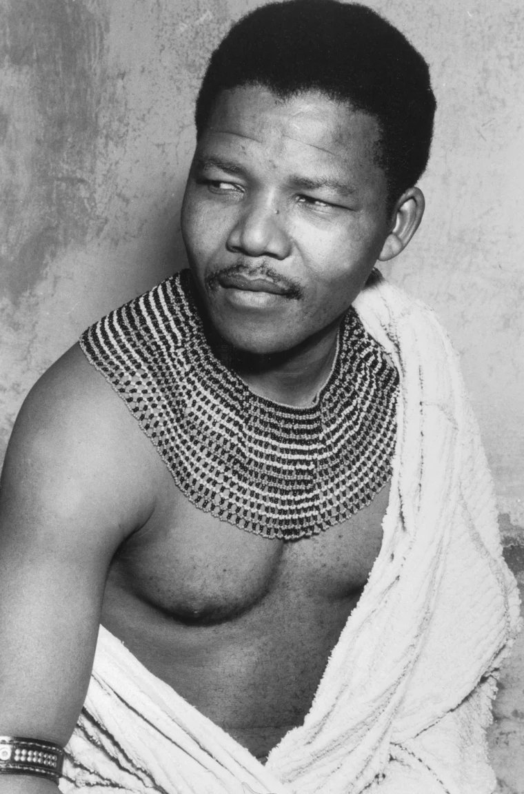 valavoosh's tweet image. Nelson Mandela was born on this day in 1918.
馃摳: Eli Weinberg