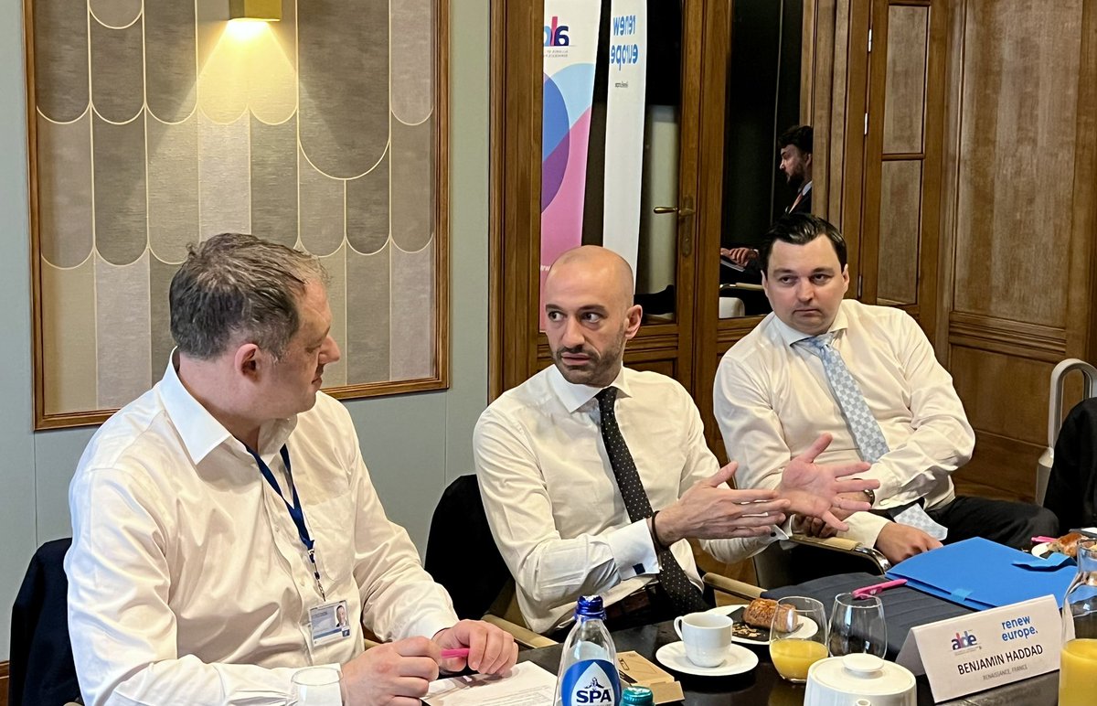 ALDEParty's tweet image. 🌍 Europe must lead, not follow. Liberals are setting the course.
This morning, ALDE Party President @svenja_hahn welcomed ministers from France, Ireland, Finland and Luxembourg for a high-level exchange ahead of the General Affairs @EUCouncil.
On the agenda? Our priorities for…