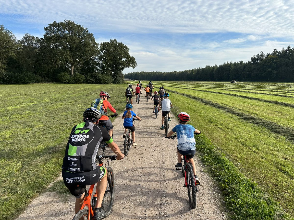 OWsome bikers tweet media