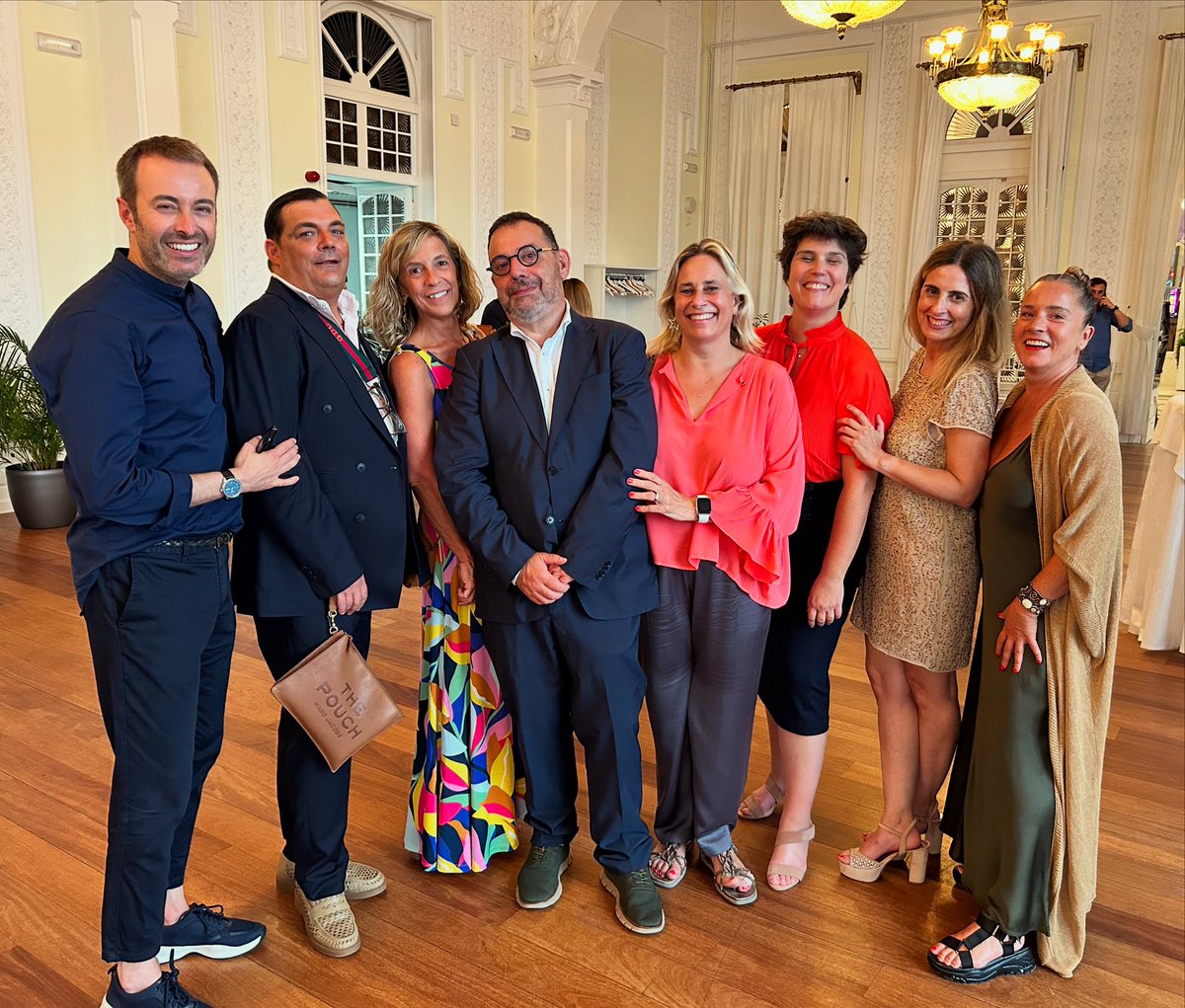 Ayer se presentaba la programación del FIS <a href="/FestSantander/">Festival Internacional de Santander</a> <a href="/CasinoSantander/">GranCasinoSardinero</a> Una tarde rodeado de buenos amig@s. Un abrazo para <a href="/CosmeMarina/">Cosme Marina</a> y mi cariño para <a href="/marinabolado/">Marina Bolado</a> y esta tarde arranca la <a href="/SemanaGrandeSDR/">SemanaGrandeSDR</a>