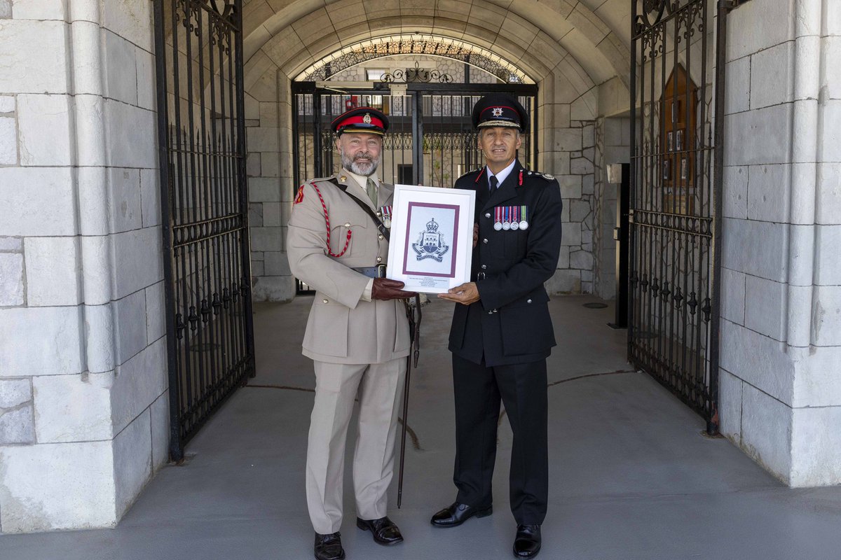 Royal 21 Gun Salute Honours Queen Camilla’s Birthday 🇬🇮🇬🇧

Yesterday the Royal Gibraltar Regiment’s Headquarter Company fired a ceremonial salute to celebrate the 78th birthday of HM Queen Camilla at His Majesty’s Naval Base, Gibraltar.

#Gibraltar #royalgibregt