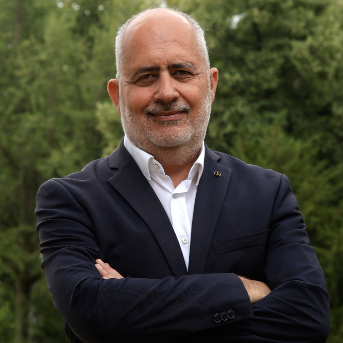 Hoje é dia de festa no LusoJornal!!
O nosso diretor (cada ano mais novo) faz anos!
Deixe a sua mensagem de parabéns 🍾🎂🎊