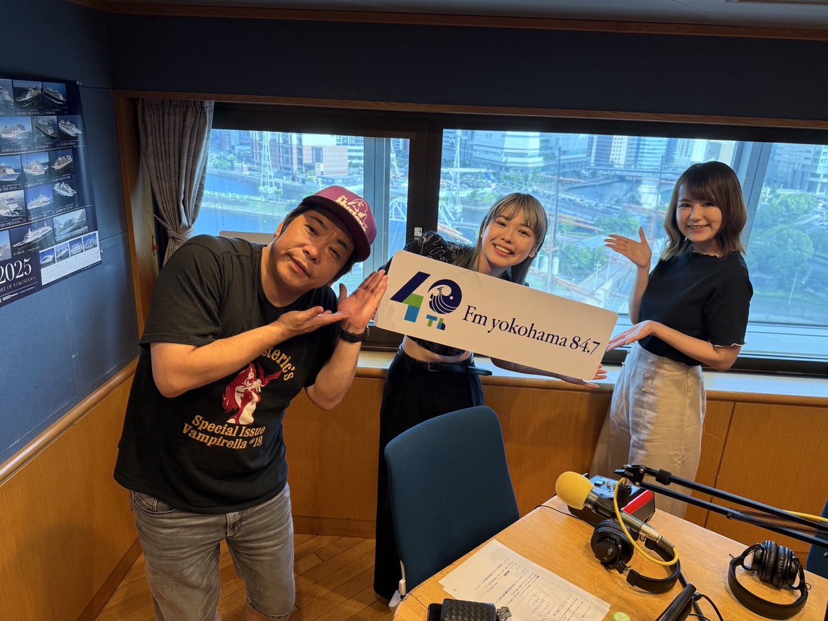 じゅんごさんと春香さんと初めまして。

「私の曲にFAKE=REALっていう曲があって〝嘘のような本当の話〟ってテーマ、ピッタリだなと思って…！！」

って言ったら、

『キミノオルフェさんのためのテーマです』

初対面で大ボケかました。

#とれせん　#嘘みたいな本当の話
#ありがとうございました