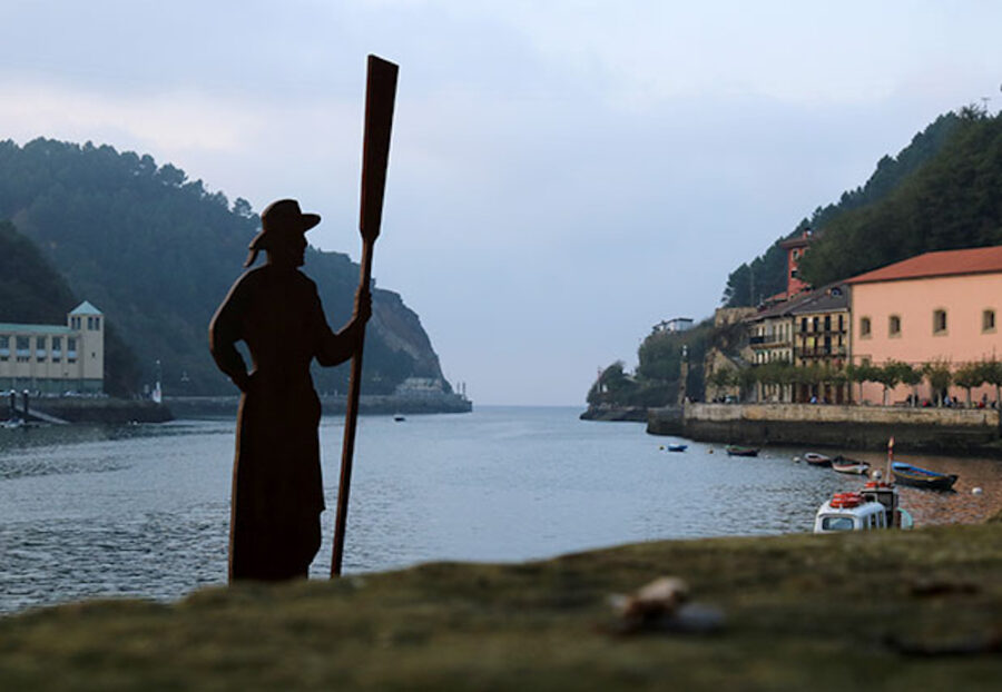 Asteburuan hamar traineru estropada, tartean Pasaiako biak bihar (larunbata), Euskotren Ligakoa eta Eusko Labe Ligakoa.

oarsoaldea.hitza.eus/2025/07/18/oar…

#Pasaia