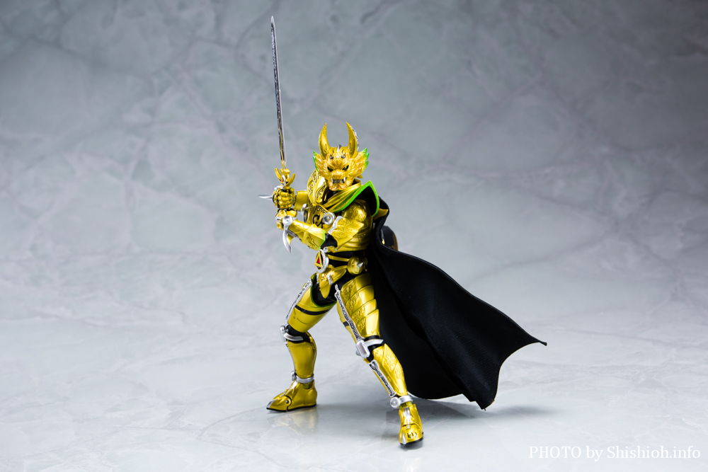 黄金騎士ガロ　冴島鋼牙　GARO 20th Anniversary Ver. S.H.Figuarts（真骨彫製法） 黄金騎士ガロ（冴島鋼牙）GARO 20th