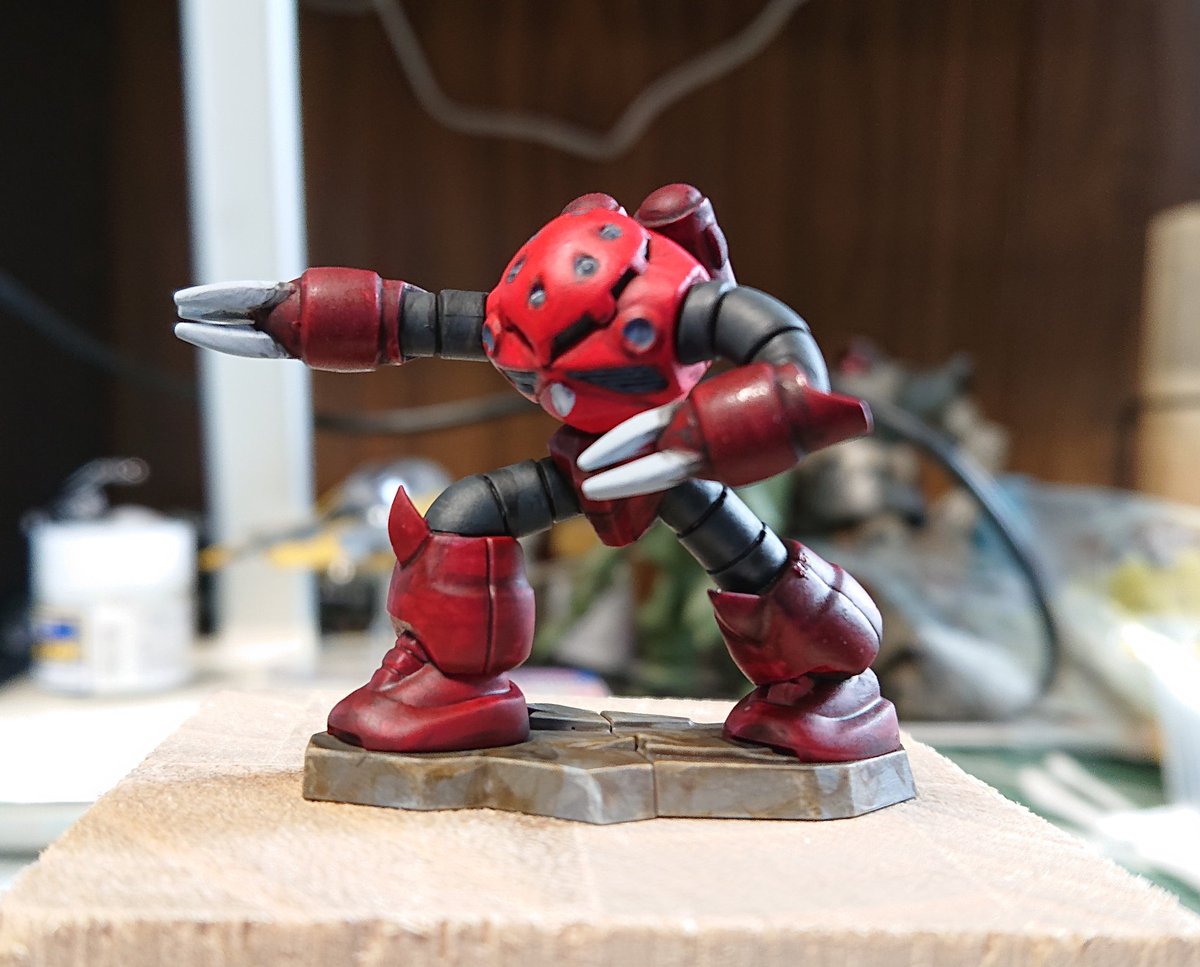 チョコサプ開封3個目は シャア専用ズゴック。 今回もサッと筆塗り