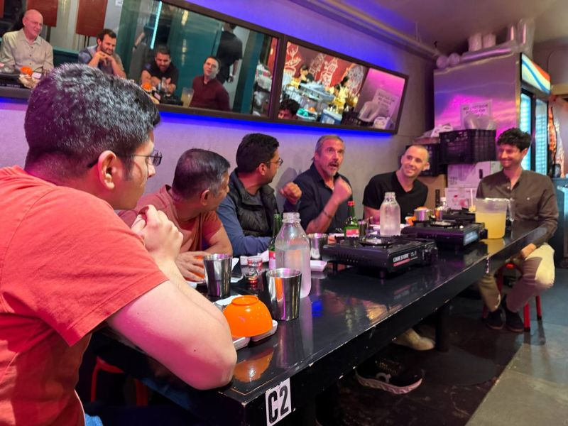 yrashk's tweet image. Last night was a blast – a fantastic group of database engineers and researchers got together to talk shop and have fun! Over three hours of flowing simultaneous conversations – it was really hard to wrap it up.
The idea was simple – swap a Michelin-star private room dinner for…