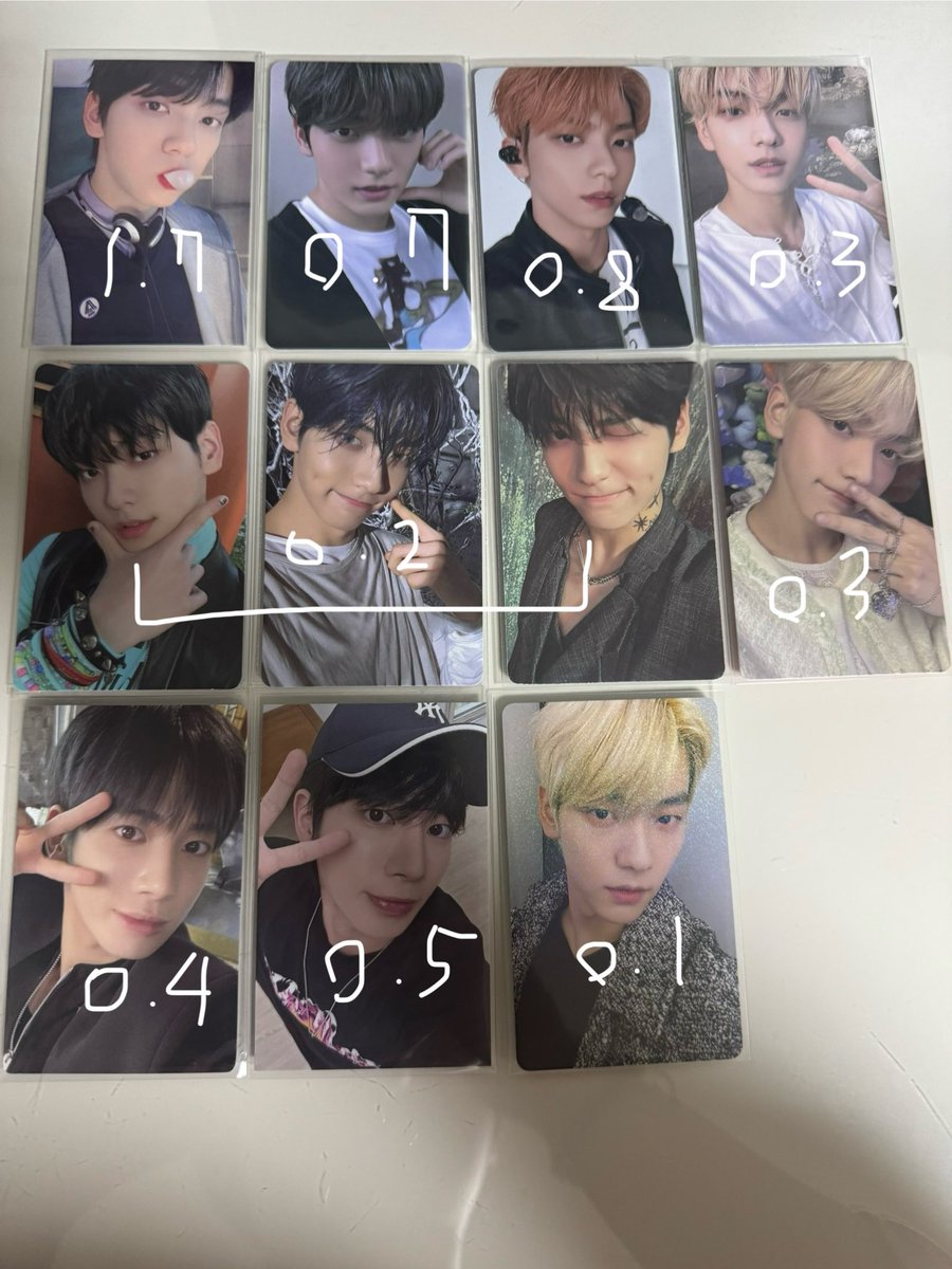 soobimsu's tweet image. #rt 판매글 
포카판을 뜨려고 마음먹어서 포카 처분합니다! 구매 원하시는 분은 멘이나 뎀 주세요! 여러장 구매시 에눌 가능하고 배송비(반택)+0.2추가에요!

#포카판매 #투바투포카