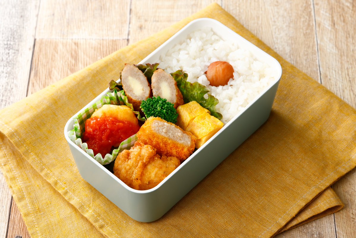 nipponhamgroup's tweet image. ～日本ハムの冷食で作る
　　　　簡単お弁当レシピ✨～

にちはむんずの皆さま、いつもお仕事や家事、本当にお疲れ様です🍵

ニッポンハムグループでは冷凍食品も豊富に
取りそろえていることをご存知でしょうか？👀

ということで、本日は【超時短…