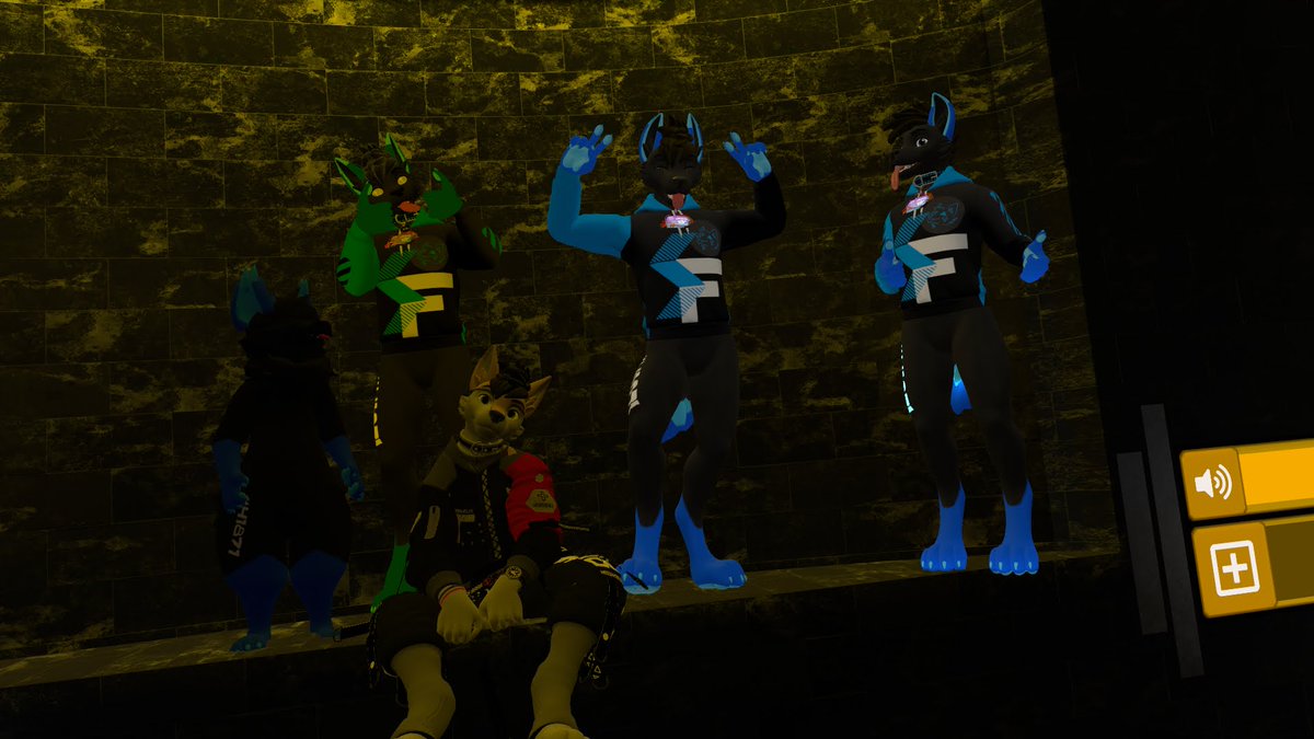 WolfSpitfire's tweet image. It's been a wild 5 years since I first hopped on VRChat. Here's to many more!
