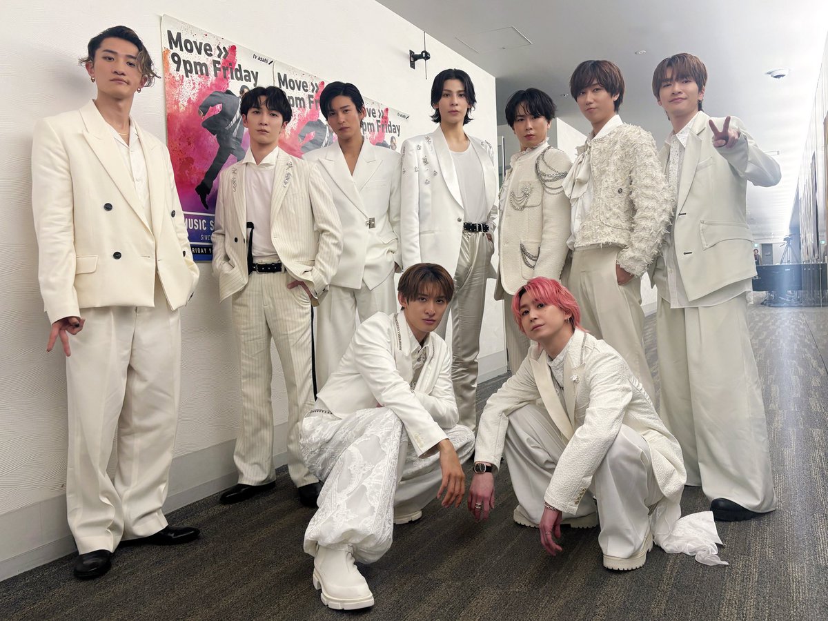 今夜6時〜 #Mステ✨
「SERIOUS」と「君は僕のもの」披露🎤

2024年の思い出と共に、特別なステージをお楽しみください。

#君はお化けのもの🫶🏻👻
#SnowMan_SERIOUS
#君は僕のもの