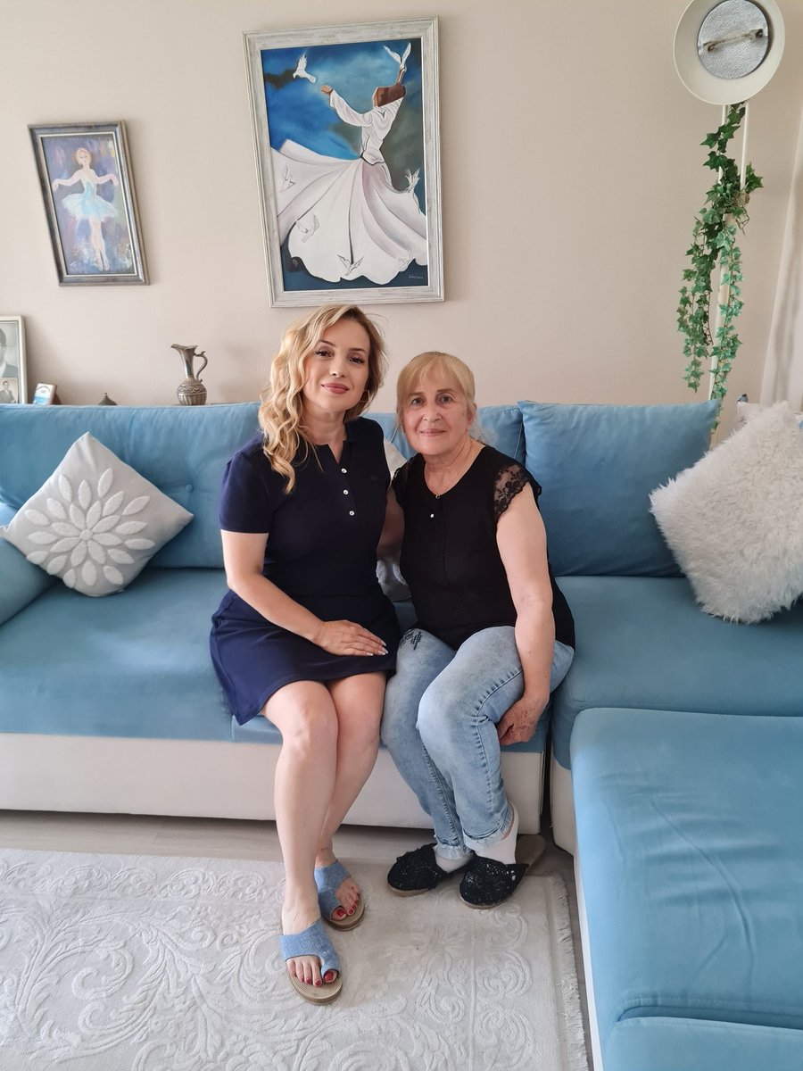 Her zaman örnek aldığım güzel yürekli canım öğretmenimle 💙